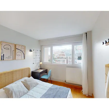 Joivy Delightful 5-bed Flat With Balcony * Levallois-Perret