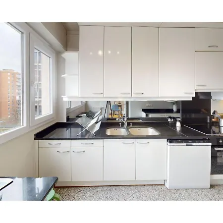 Apartman Joivy Delightful 5-bed Flat With Balcony *